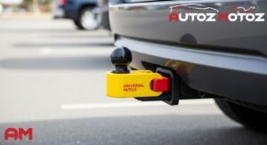 Universal hitch lock for car